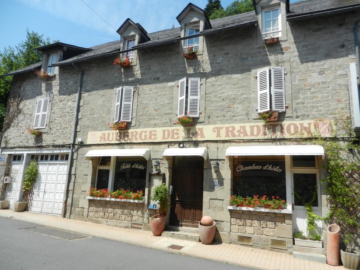 Auberge De La Tradition Correze Exterior photo